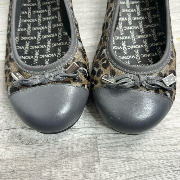 Vionic Spark Minna Calf Hair Leopard Print Cap Toe Ballet Flats Shoes No Insole - Picture 3 of 10